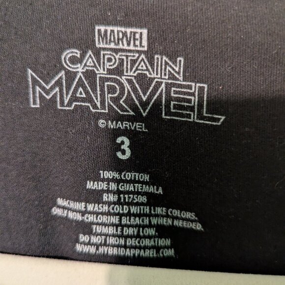 Marvel t shirt Captain Marvel Torrid Size 3 - Picture 2 of 5